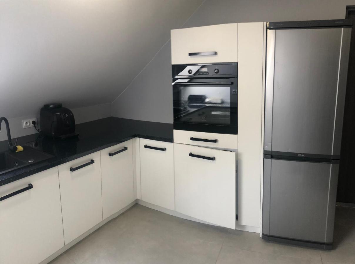 Klimatyzowane Apartamenty I Pokoje Przy Targach Kielce Eksteriør bilde